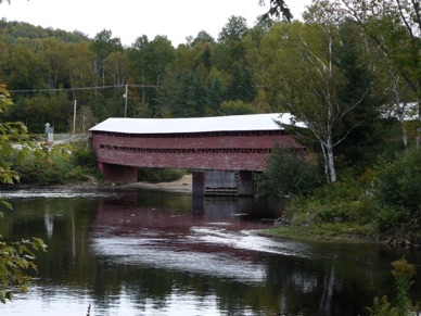 CANADA
Pont couvert dans les Laurentides